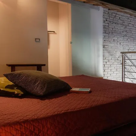 Bronzino Loft 아파트 *