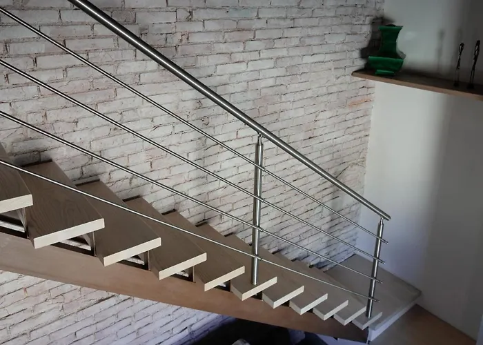 Bronzino Loft Апартаменты