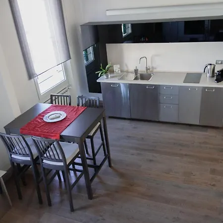 Bronzino Loft